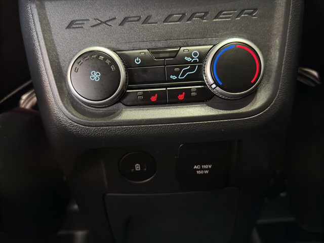 2025 Ford Explorer in Burlington, WI 53105 - 18125999 13