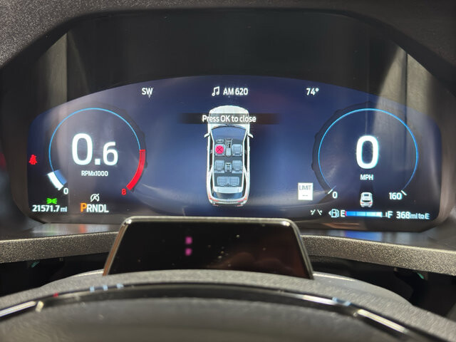 2025 Ford Explorer in Burlington, WI 53105 - 18125999 29