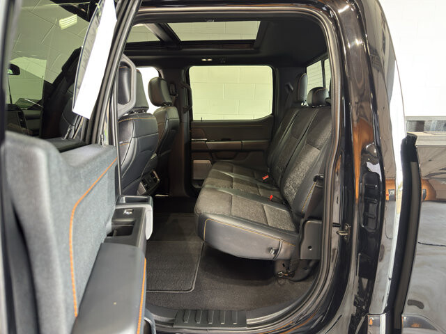 2025 Ford F150 in Burlington, WI 53105 - 18126000 12