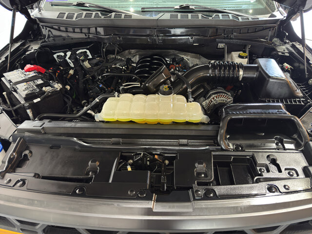 2025 Ford F150 in Burlington, WI 53105 - 18126000 39