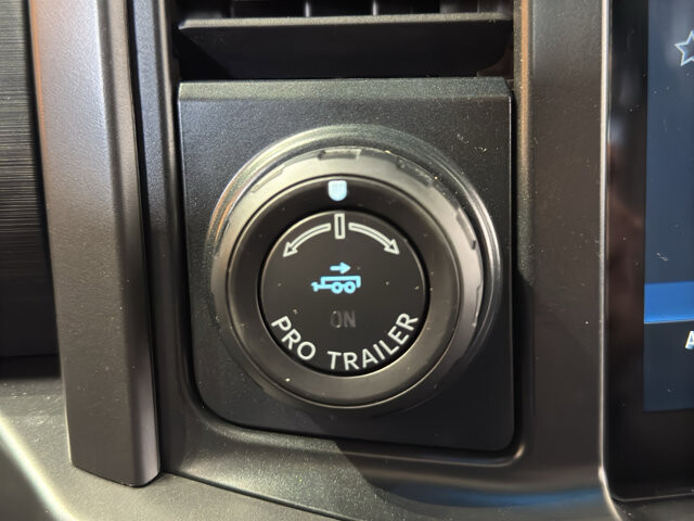2025 Ford F150 in Burlington, WI 53105 - 18126000 32
