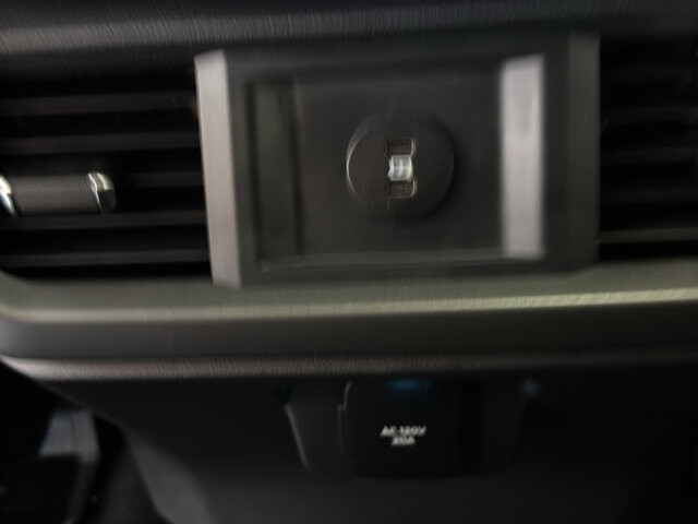2025 Ford F150 in Burlington, WI 53105 - 18126000 13