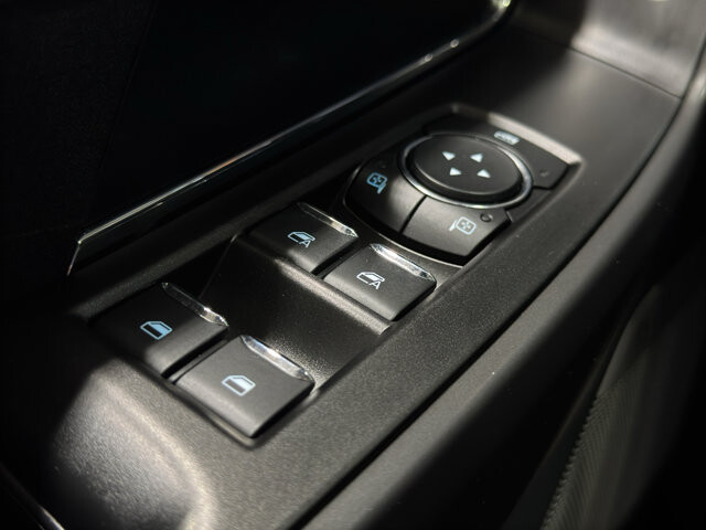 2025 Ford F150 in Burlington, WI 53105 - 18126000 36