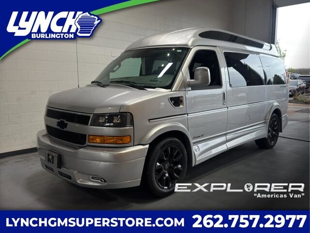 2026 Chevrolet Express 2500 in Burlington, WI 53105 - 18126002