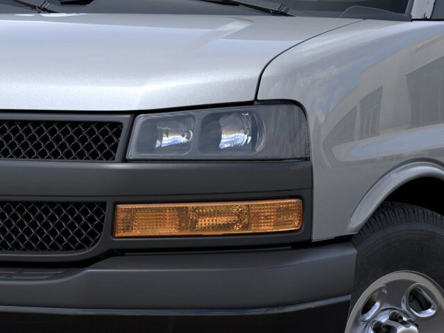 2026 Chevrolet Express 2500 in Burlington, WI 53105 - 18126002 59