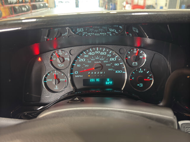 2026 Chevrolet Express 2500 in Burlington, WI 53105 - 18126002 38