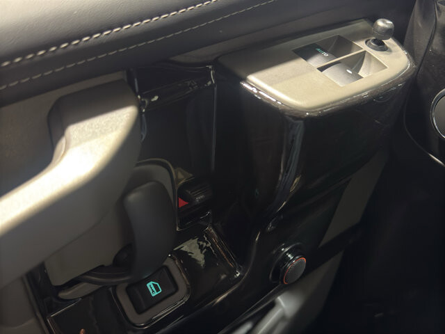 2026 Chevrolet Express 2500 in Burlington, WI 53105 - 18126002 44