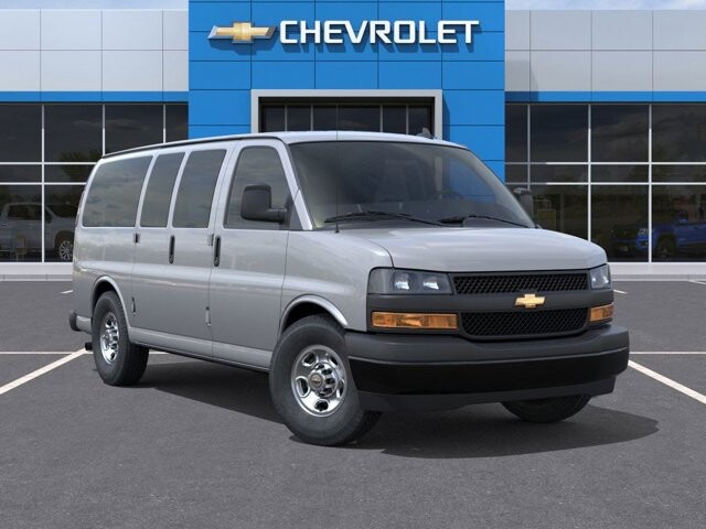 2026 Chevrolet Express 2500 in Burlington, WI 53105 - 18126002 55