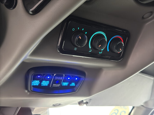 2026 Chevrolet Express 2500 in Burlington, WI 53105 - 18126002 45