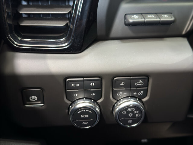2025 GMC Sierra 1500 in Burlington, WI 53105 - 18126003 37
