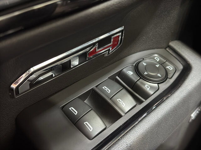 2025 GMC Sierra 1500 in Burlington, WI 53105 - 18126003 39