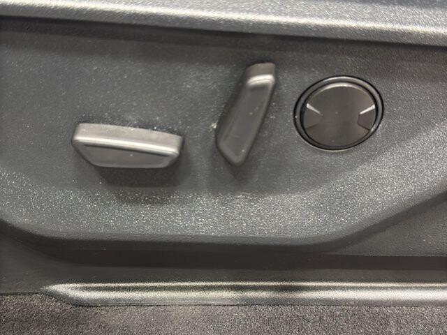 2025 Ford F150 in Burlington, WI 53105 - 18126004 17