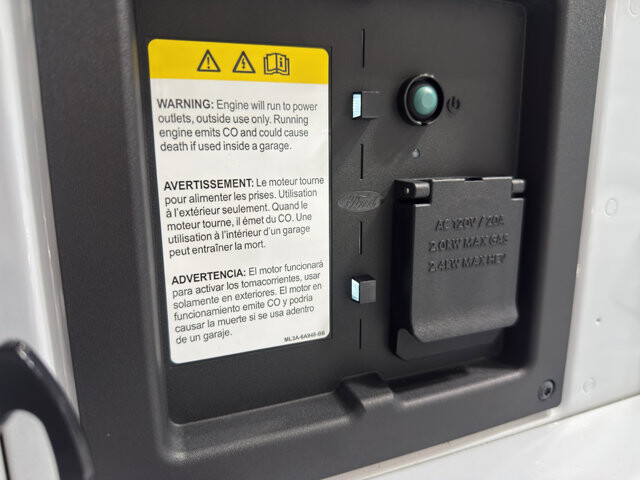 2025 Ford F150 in Burlington, WI 53105 - 18126004 23