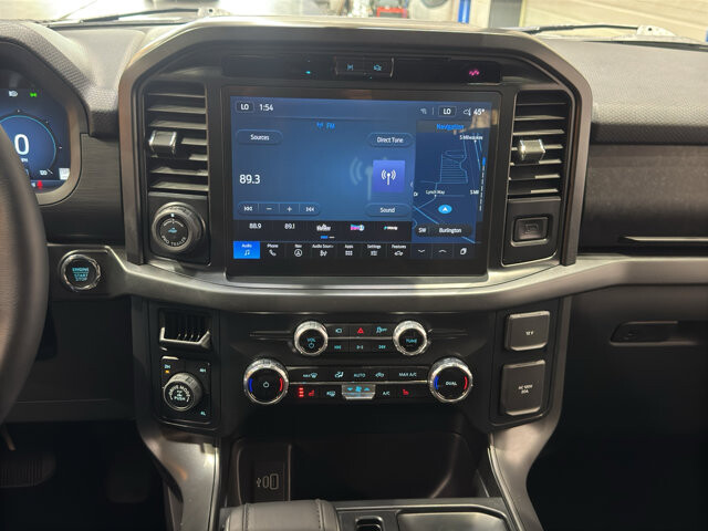 2025 Ford F150 in Burlington, WI 53105 - 18126004 27