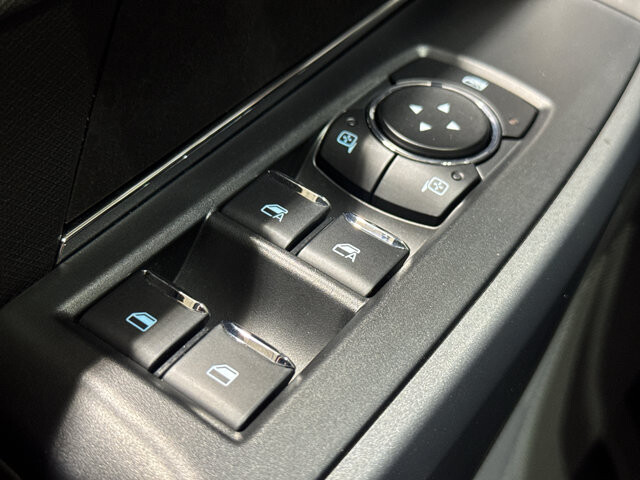 2025 Ford F150 in Burlington, WI 53105 - 18126006 33