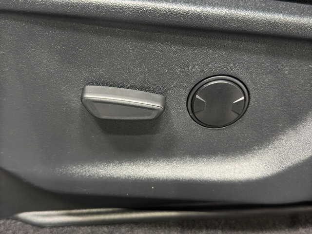 2025 Ford F150 in Burlington, WI 53105 - 18126006 17