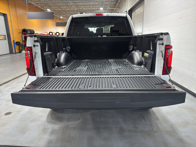 2025 Ford F150 in Burlington, WI 53105 - 18126006 22