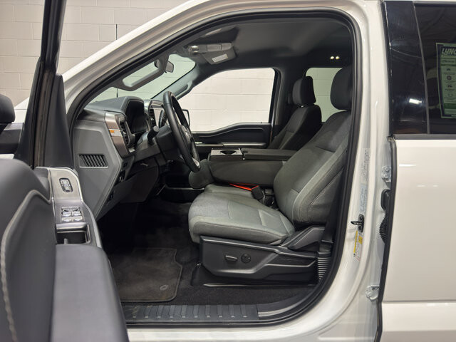 2025 Ford F150 in Burlington, WI 53105 - 18126006 16