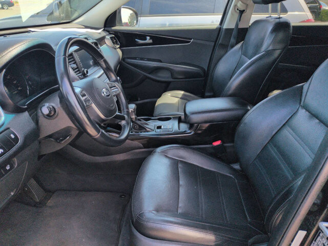 2019 Kia Sorento in North Little Rock, AR 72117-1620 - 18126007 6