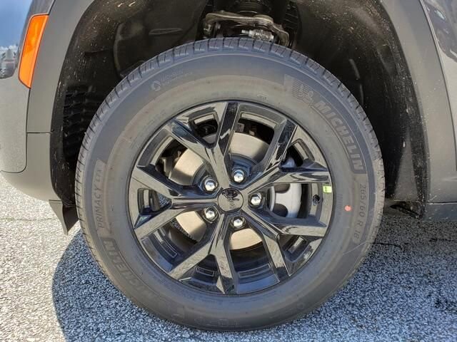 2026 Jeep Grand Cherokee in Bedford, OH 44146 - 18126008 12