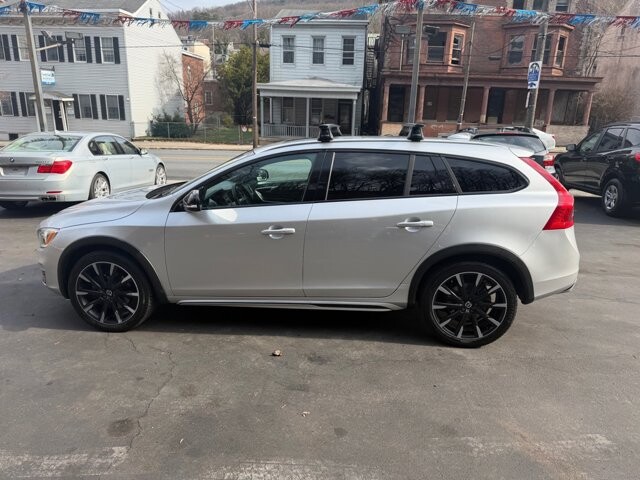 2016 Volvo V60 in Pottsville, PA 17901 - 18126009 2