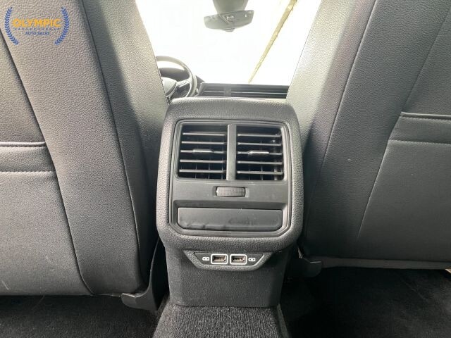 2020 Volkswagen Passat in Decatur, GA 30032 - 18126013 33