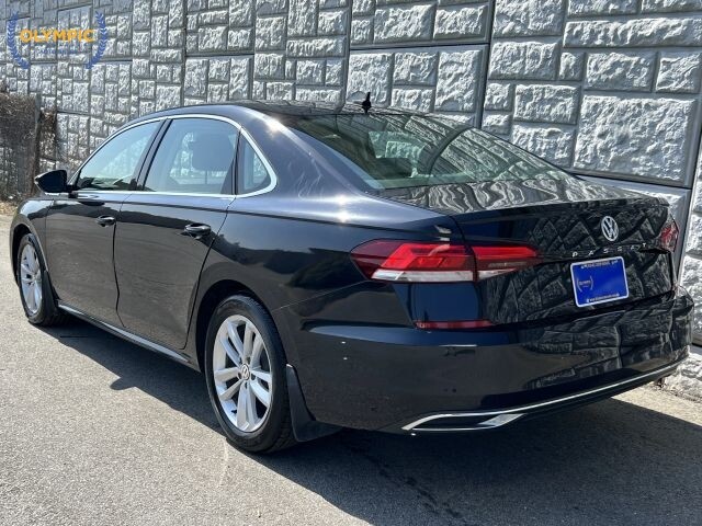 2020 Volkswagen Passat in Decatur, GA 30032 - 18126013 4