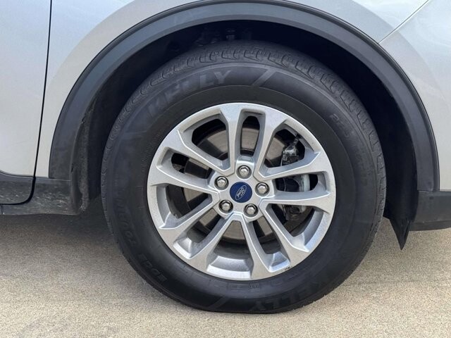 2022 Ford Escape in Winchester, VA 22602 - 18126015 32