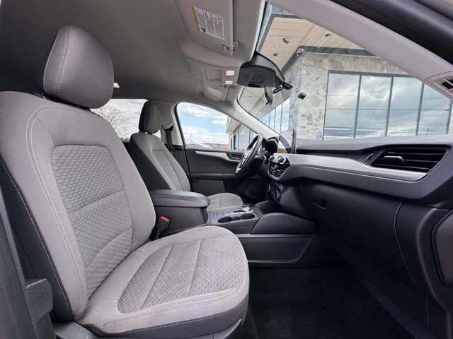 2022 Ford Escape in Winchester, VA 22602 - 18126015 9