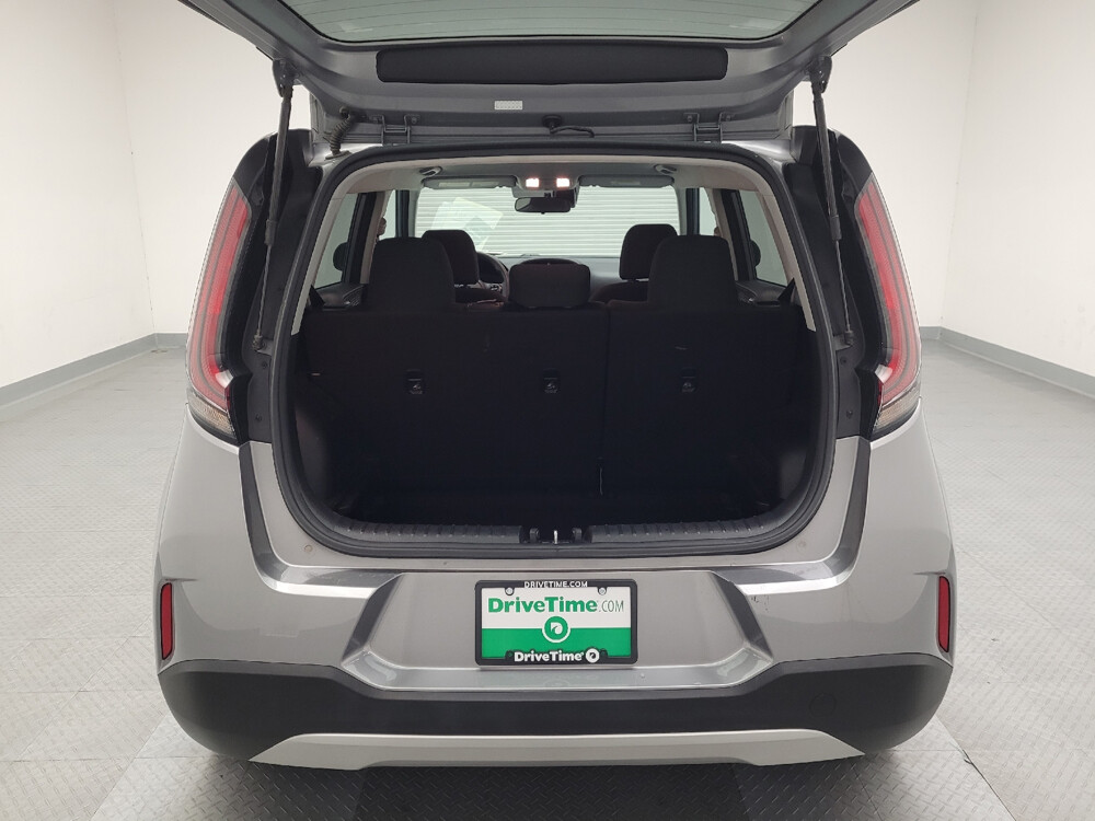 2023 Kia Soul in Montclair, CA 91763 - 18126018 29