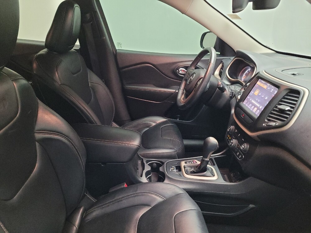 2017 Jeep Cherokee in Montclair, CA 91763 - 18126021 21