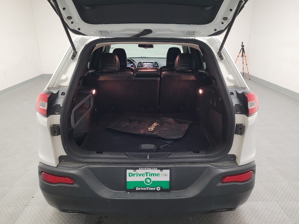 2017 Jeep Cherokee in Montclair, CA 91763 - 18126021 29