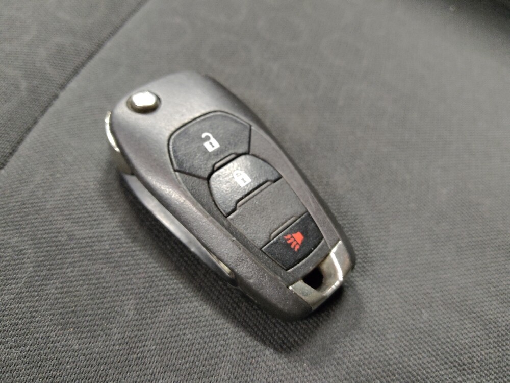 2022 Chevrolet Trax in Glendale, AZ 85301 - 18126022 32