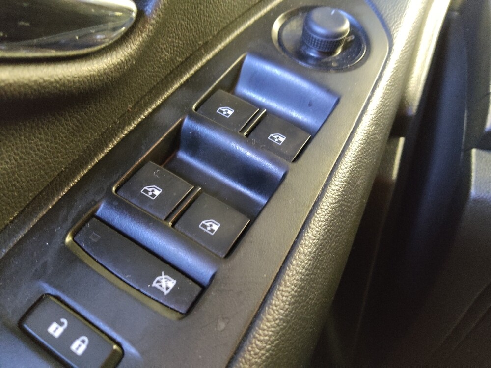 2022 Chevrolet Trax in Glendale, AZ 85301 - 18126022 27