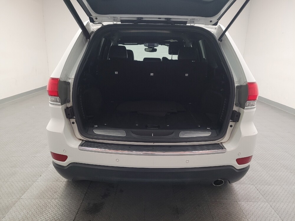 2017 Jeep Grand Cherokee in Downey, CA 90241 - 18126023 29