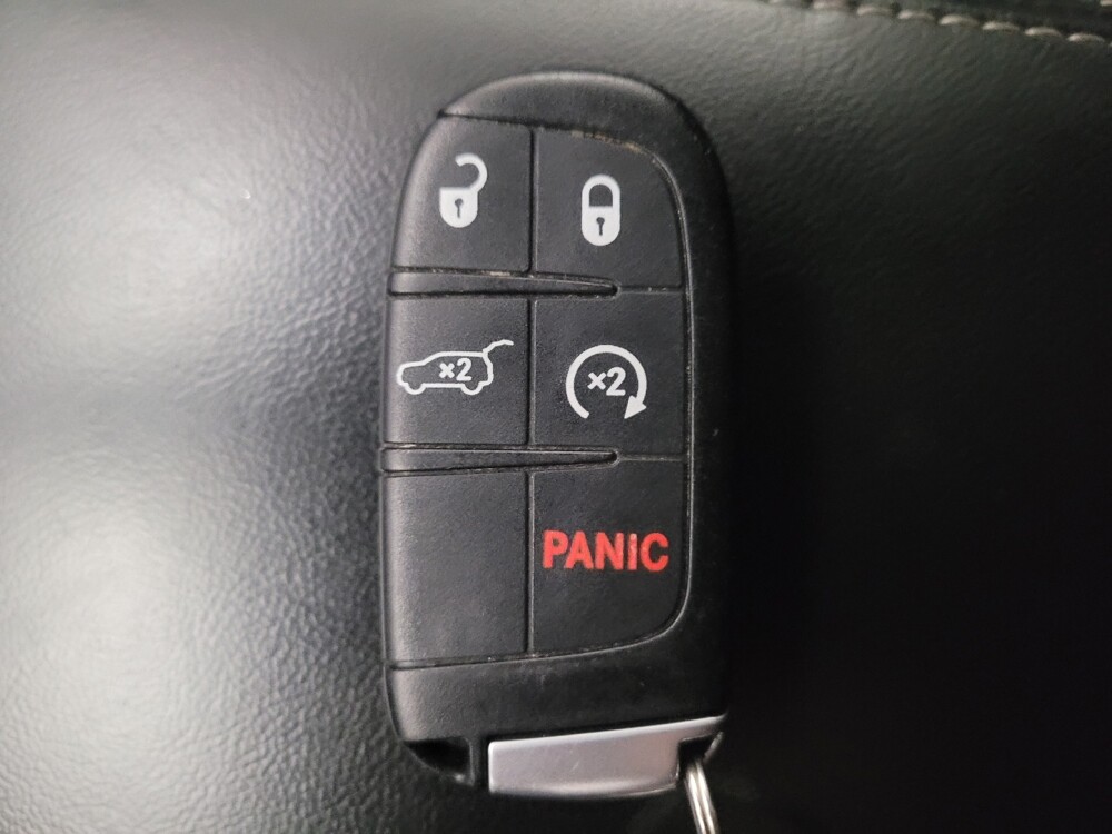 2017 Jeep Grand Cherokee in Downey, CA 90241 - 18126023 32