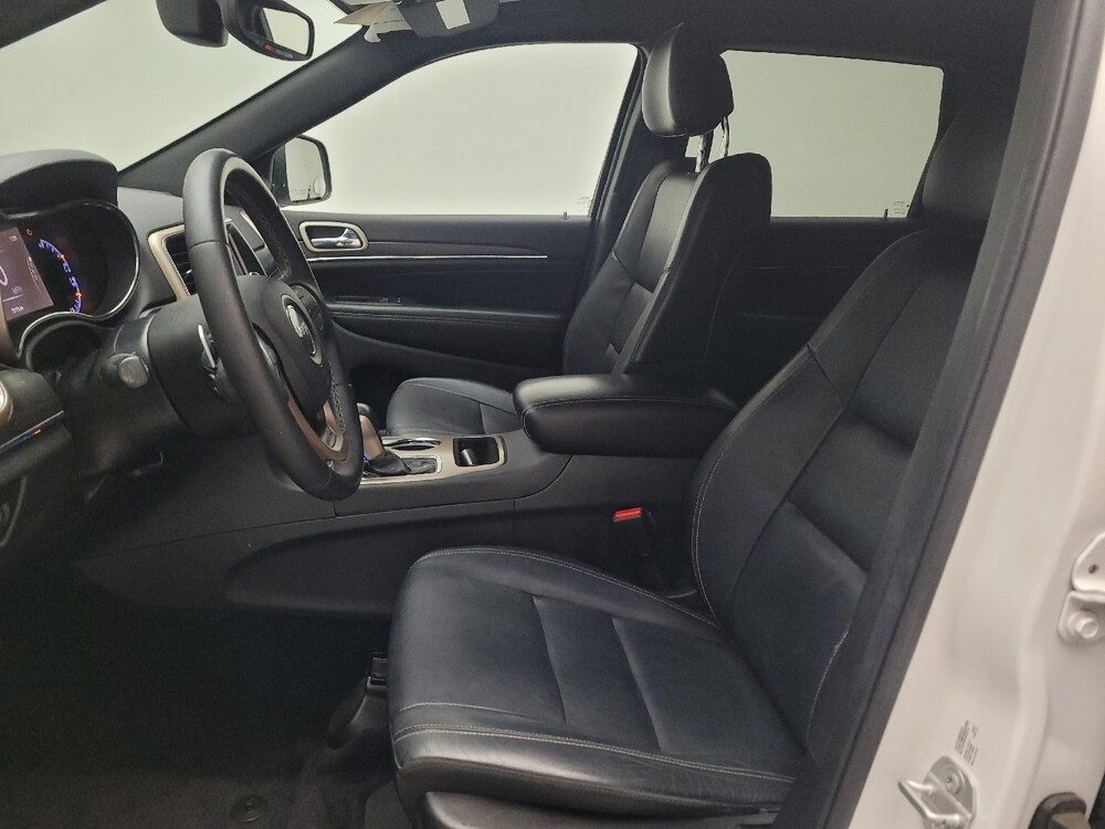 2017 Jeep Grand Cherokee in Downey, CA 90241 - 18126023 17