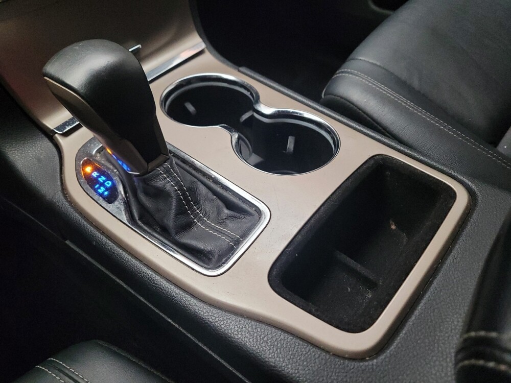 2017 Jeep Grand Cherokee in Downey, CA 90241 - 18126023 26