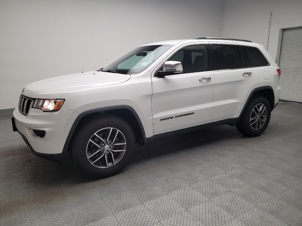 2017 Jeep Grand Cherokee in Downey, CA 90241 - 18126023 2