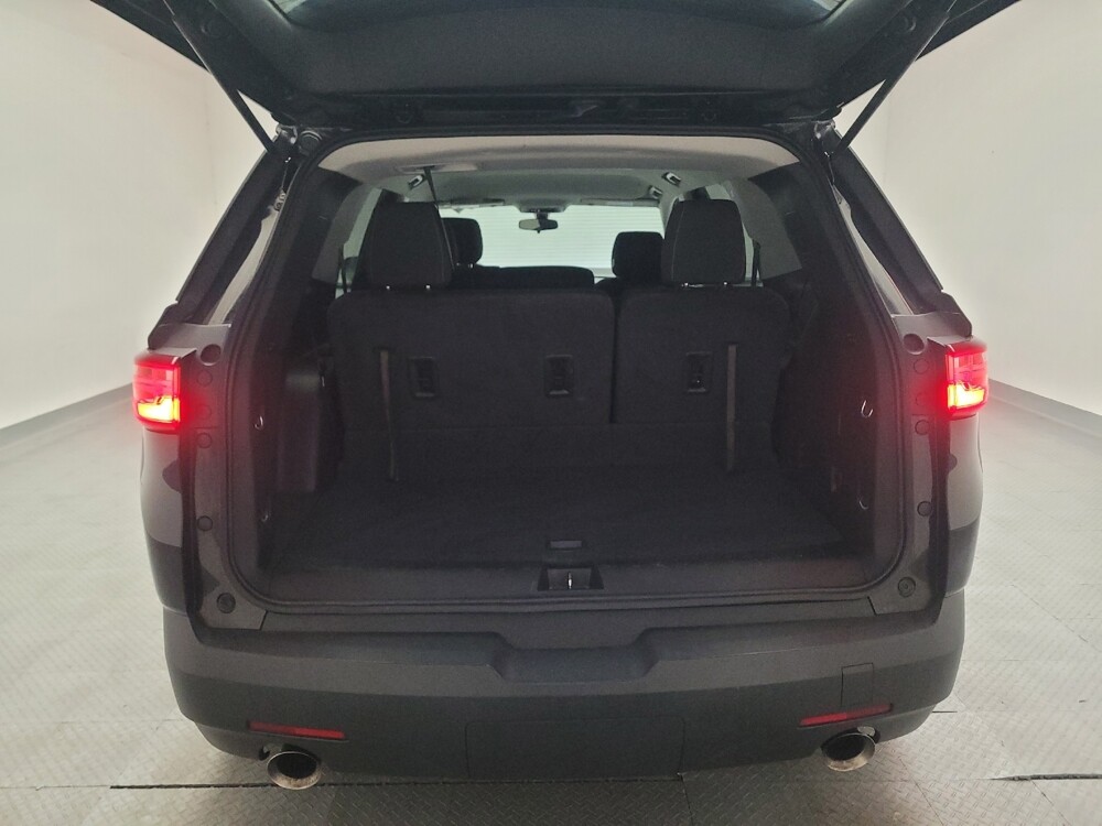 2019 Chevrolet Traverse in Montclair, CA 91763 - 18126025 29