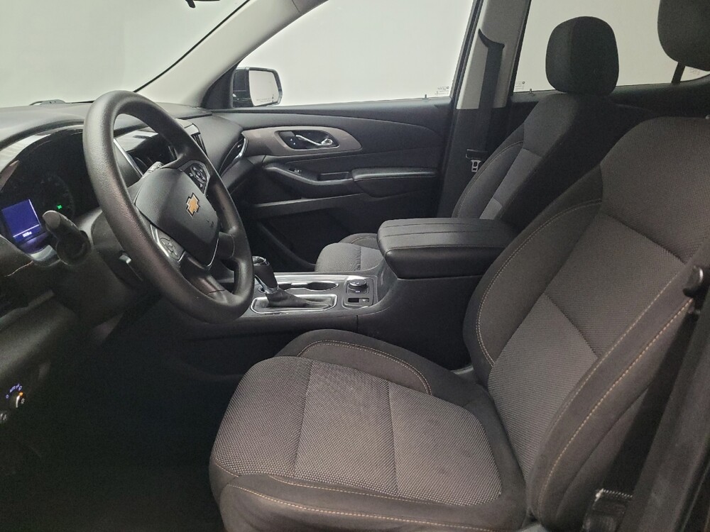 2019 Chevrolet Traverse in Montclair, CA 91763 - 18126025 17