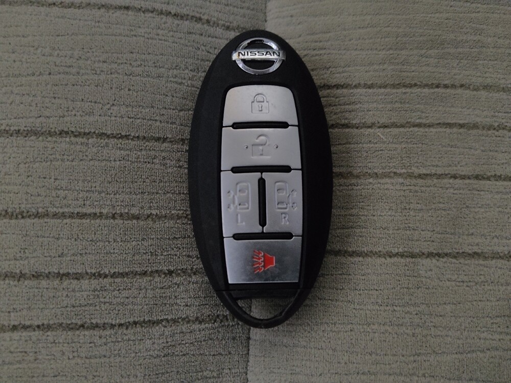 2014 Nissan Quest in Pelham, AL 35124 - 18126029 32