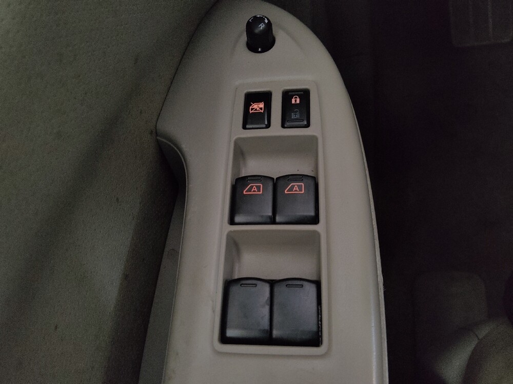 2014 Nissan Quest in Pelham, AL 35124 - 18126029 27