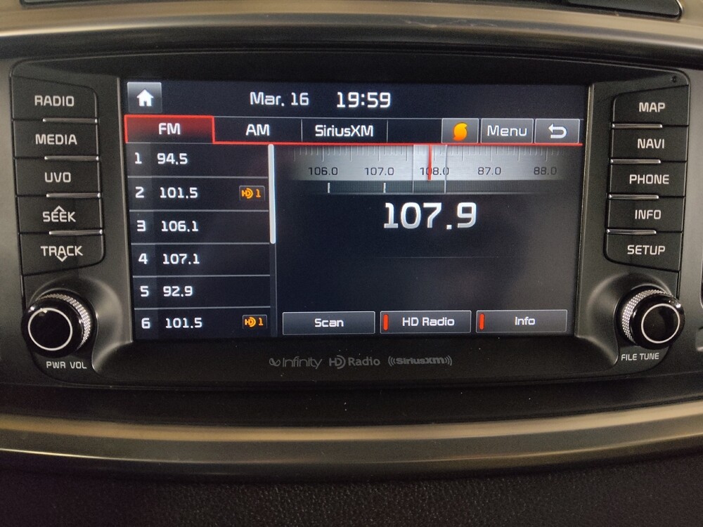 2016 Kia Sorento in Union City, GA 30291 - 18126032 25