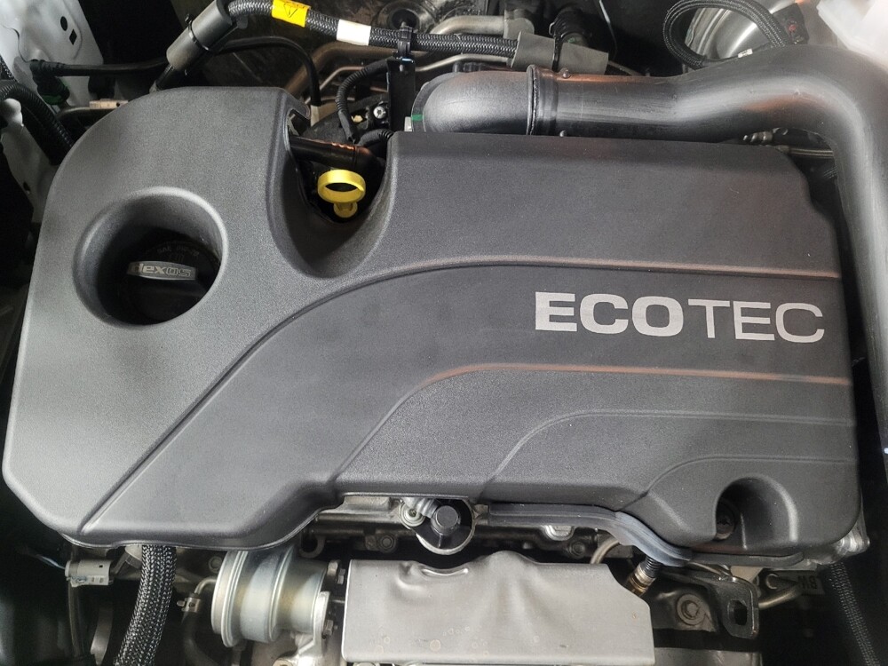 2022 Chevrolet Equinox in Marietta, GA 30062 - 18126033 30