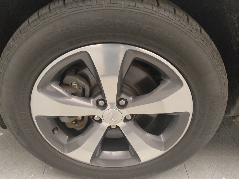 2019 Jeep Cherokee in Union City, GA 30291 - 18126035 31