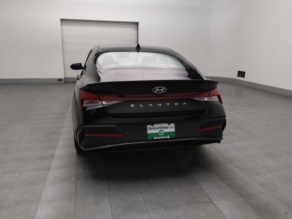 2025 Hyundai Elantra in Conyers, GA 30094 - 18126043 6