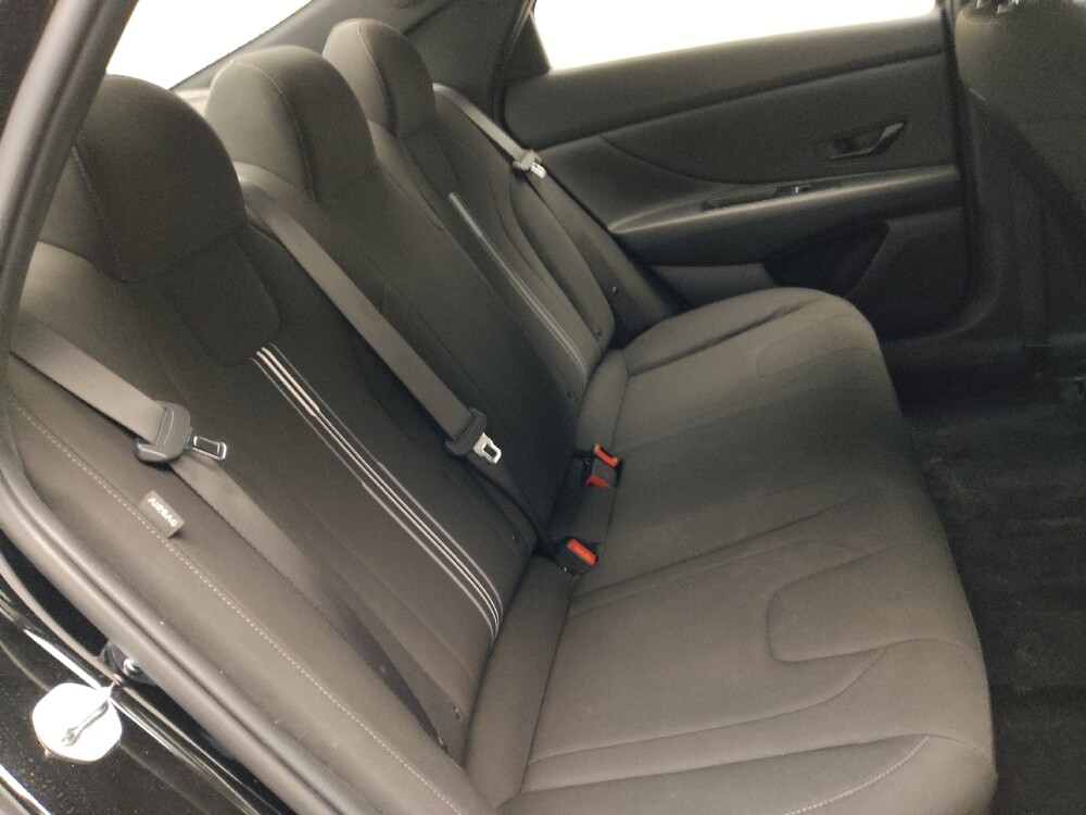 2025 Hyundai Elantra in Conyers, GA 30094 - 18126043 19