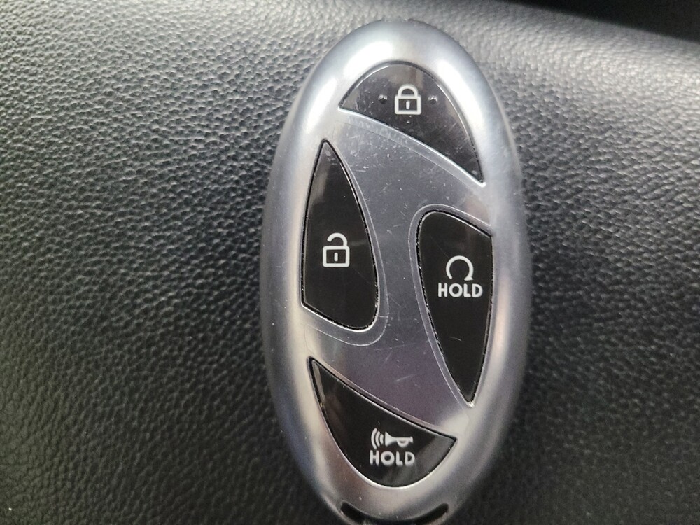 2025 Hyundai Elantra in Conyers, GA 30094 - 18126043 32