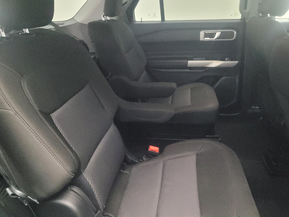 2022 Ford Explorer in Duluth, GA 30096 - 18126044 19